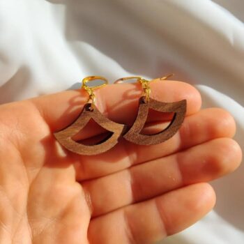 Intra απο ξύλο plywood 3mm-4mm πάχος - Ξύλινα Σκουλαρίκια Statement Δίασταση 3x3 cm Intraeaxys-yonpzkp1 - Image 1