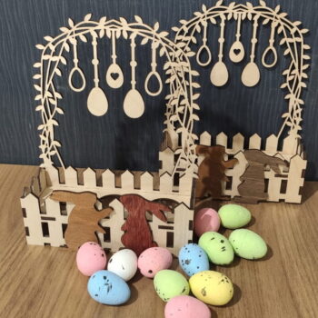 Intra απο ξύλο plywood 3mm-4mm πάχος - Διακοσμητικό σταντ πασχαλινών αυγών Δίασταση 30x30 cm Intraeaxys-eo4qvj97 - Image 1