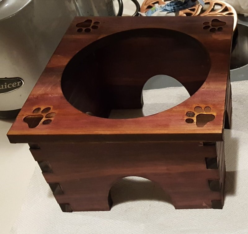 Intra απο ξύλο plywood 3mm-4mm πάχος - Dog Raised Bowl Stand Δίασταση 30x30 cm Intraeaxys-qomm8zko