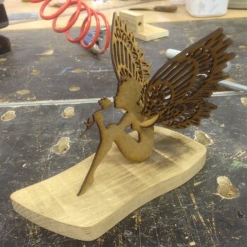 Intra απο ξύλο plywood 3mm-4mm πάχος - Fairy Mdf 3mm Δίασταση 30x30 cm Intraeaxys-6o3y9537 - Image 1