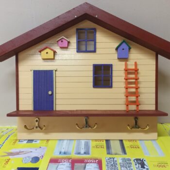 Intra απο ξύλο plywood 3mm-4mm πάχος - Ράφι τοίχου σε σχήμα σπιτιού με γάντζους Δίασταση 30x30 cm Intraeaxys-r1z2klw1 - Image 5