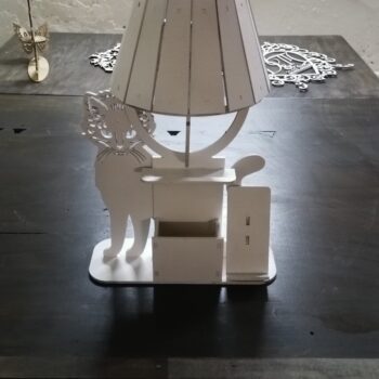 Intra απο ξύλο plywood 3mm-4mm πάχος - Επιτραπέζιο φωτιστικό Cat με Organizer Δίασταση 30x30 cm Intraeaxys-yon0x8k7 - Image 1