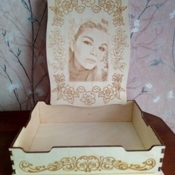 Intra απο ξύλο plywood 3mm-4mm πάχος - Διακοσμητικό Εξατομικευμένο Κουτί με Χάραξη Αρχείο DWG Δίασταση 30x30 cm Intraeaxys-eo4qxyy7 - Image 1