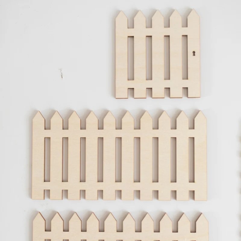 Intra απο ξύλο plywood 3mm-4mm πάχος - Περίφραξη Κήπου Δίασταση 30x30 cm Intraeaxys-eoxxx24o