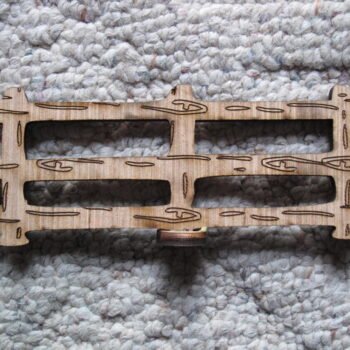 Intra απο ξύλο plywood 3mm-4mm πάχος - Περίφραξη παιχνιδιών στάβλος αλόγων 4,55mm Κόντρα πλακέ Δίασταση 30x30 cm Intraeaxys-zo9ylz47 - Image 3