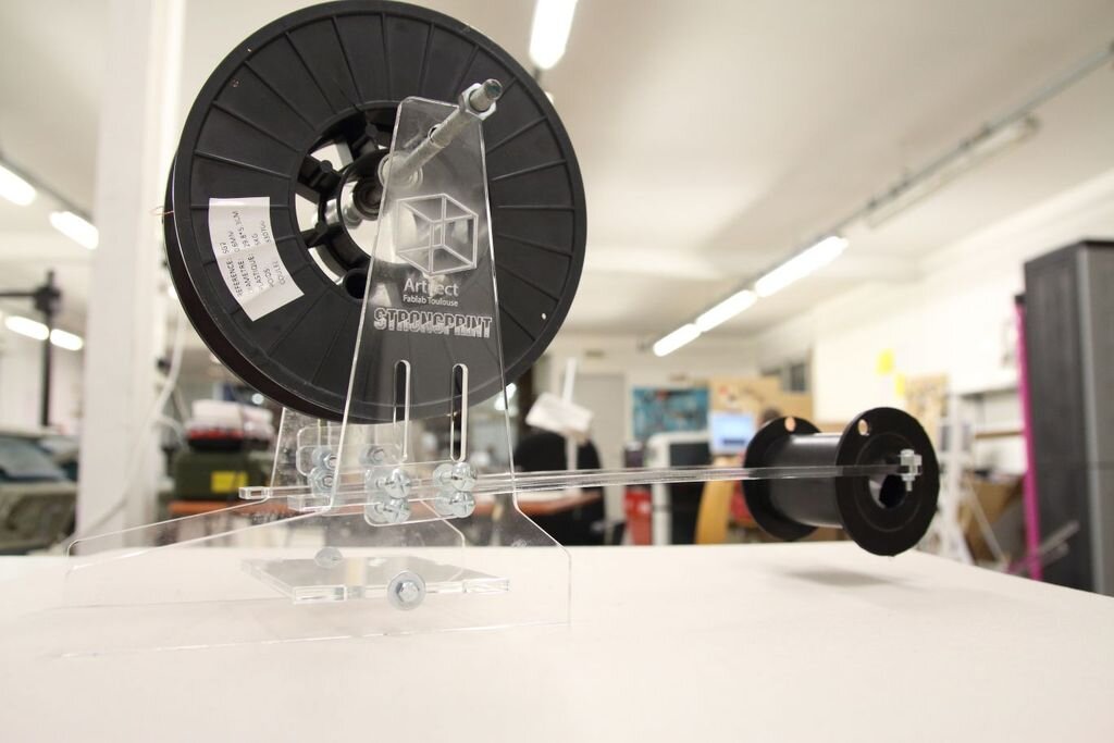 Intra απο ξύλο plywood 3mm-4mm πάχος - Στήριγμα καρουλιού Strongprint Δίασταση 30x30 cm Intraeaxys-51rrmn01