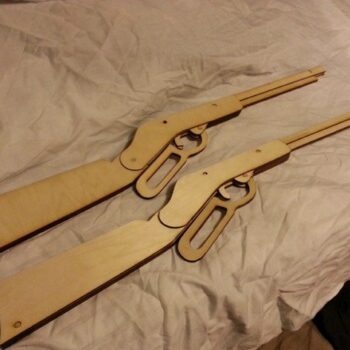 Intra απο ξύλο plywood 3mm-4mm πάχος - Πιστόλι Lever Action Rubber Band Δίασταση 30x30 cm Intraeaxys-e1gkpzyo - Image 1