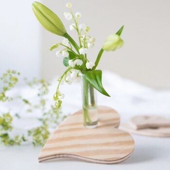 Intra απο ξύλο plywood 3mm-4mm πάχος - Ξύλινο δοκιμαστικό βάζο σε σχήμα καρδιάς Δίασταση 30x30 cm Intraeaxys-voq2x2qo - Image 1