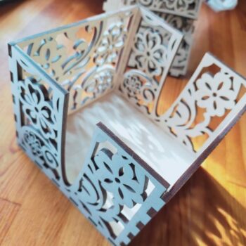 Intra απο ξύλο plywood 3mm-4mm πάχος - Διακοσμητική θήκη χαρτοπετσέτας Δίασταση 30x30 cm Intraeaxys-lop32xx1 - Image 1