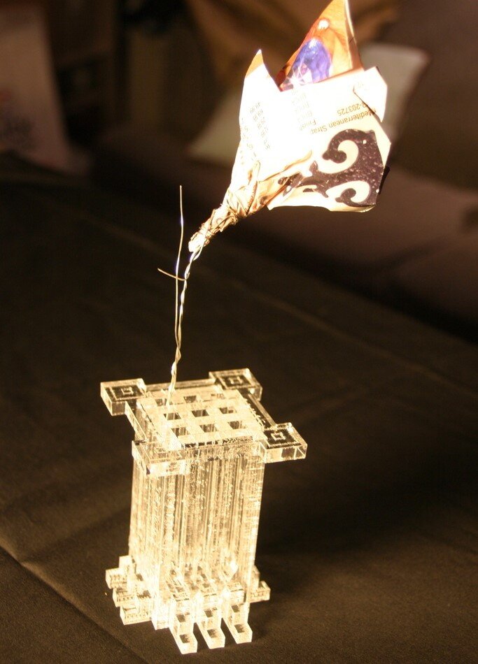 Intra απο ξύλο plywood 3mm-4mm πάχος - Βάζο μινιατούρα Δίασταση 30x30 cm Intraeaxys-joed99d1