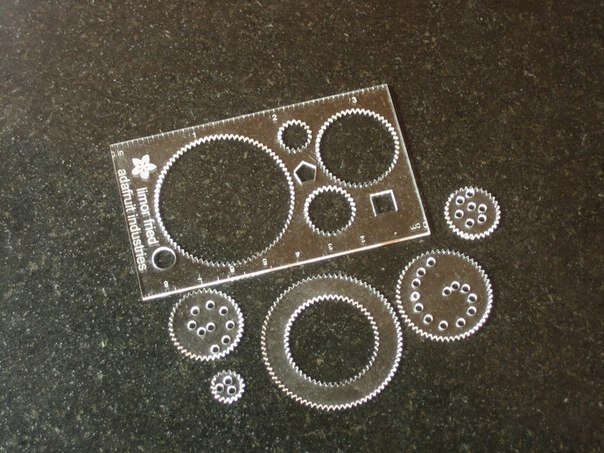 Intra απο ξύλο plywood 3mm-4mm πάχος - Spirobizcard Δίασταση 30x30 cm Intraeaxys-m1dkrlok