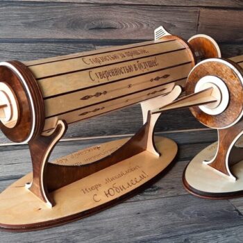 Intra απο ξύλο plywood 3mm-4mm πάχος - Κουτί δώρου με σύριγγα κρασιού Δίασταση 30x30 cm Intraeaxys-075ywgpo - Image 4