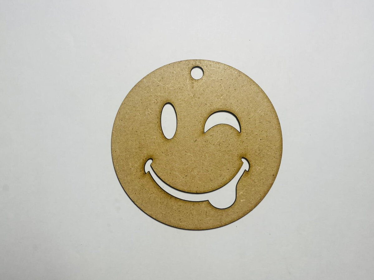 Intra απο ξύλο plywood 3mm-4mm πάχος - Smiley Face Wood Blank cutout Δίασταση 30x30 cm Intraeaxys-p7ym4n57