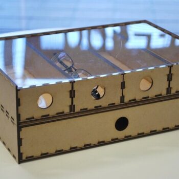 Intra απο ξύλο plywood 3mm-4mm πάχος - Αρχείο PDF θήκης γυαλιών Δίασταση 30x30 cm Intraeaxys-zo9yyyr7 - Image 1