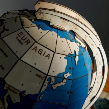 Intra απο ξύλο plywood 3mm-4mm πάχος - Globe Jewelry Box Δίασταση 30x30 cm Intraeaxys-joedgk91 - Image 4