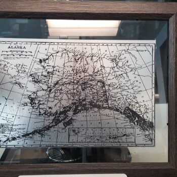 Intra απο ξύλο plywood 3mm-4mm πάχος - Χαραγμένος χάρτης της Αλάσκας Δίασταση 30x30 cm Intraeaxys-m1d6mvl7 - Image 1