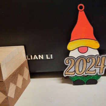 Intra απο ξύλο plywood 3mm-4mm πάχος - Gnome 2024 3 χλστ Δίασταση 30x30 cm Intraeaxys-eoxlryvo - Image 1