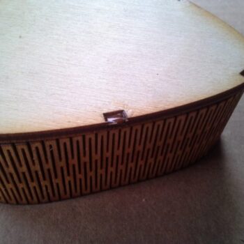 Intra απο ξύλο plywood 3mm-4mm πάχος - Κιθάρα Pick Box Δίασταση 30x30 cm Intraeaxys-eox896q1 - Image 5