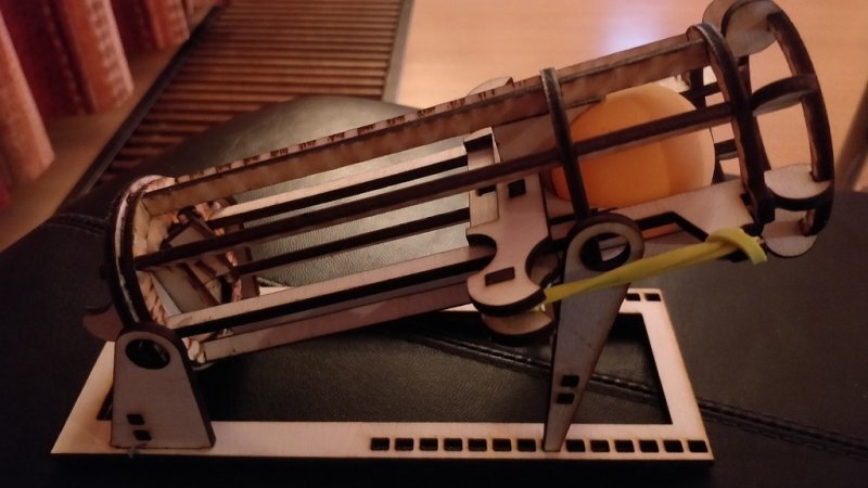 Intra απο ξύλο plywood 3mm-4mm πάχος - Κανόνι Πινγκ Πονγκ Δίασταση 30x30 cm Intraeaxys-lop32231