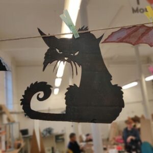 Intra απο ξύλο plywood 3mm-4mm πάχος - Διακοσμήσεις αποκριών Δίασταση 30x30 cm Intraeaxys-voq2g85o