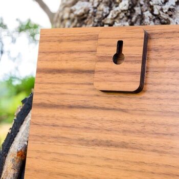 Intra απο ξύλο plywood 3mm-4mm πάχος - Κρεμάστρες για κλειδαρότρυπα Δίασταση 30x30 cm Intraeaxys-m1d6mrl7 - Image 1