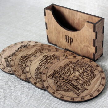 Intra απο ξύλο plywood 3mm-4mm πάχος - Σουβέρ τσαγιού Χάρι Πότερ Δίασταση 30x30 cm Intraeaxys-e1gkdwdo - Image 3