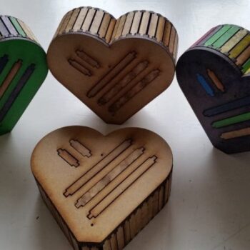 Intra απο ξύλο plywood 3mm-4mm πάχος - Κουτί καρδιάς Δίασταση 30x30 cm Intraeaxys-zo98yxw1 - Image 3