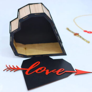 Intra απο ξύλο plywood 3mm-4mm πάχος - Κουτί δώρου σε σχήμα καρδιάς για την ημέρα του Αγίου Βαλεντίνου Δίασταση 30x30 cm Intraeaxys-6o3yd8j7 - Image 9