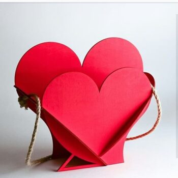 Intra απο ξύλο plywood 3mm-4mm πάχος - Καλάθι δώρου για την ημέρα του Αγίου Βαλεντίνου σε σχήμα καρδιάς Δίασταση 30x30 cm Intraeaxys-6o3yjlk7 - Image 1