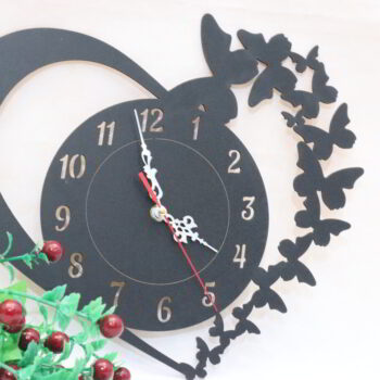 Intra απο ξύλο plywood 3mm-4mm πάχος - Ρολόι τοίχου με καρδιά πεταλούδα Δίασταση 30x30 cm Intraeaxys-d1lvpeyo - Image 6