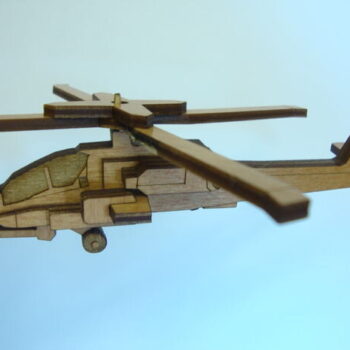 Intra απο ξύλο plywood 3mm-4mm πάχος - Πρότυπο ελικοπτέρου Apache Δίασταση 30x30 cm Intraeaxys-e1gkw6xo - Image 1