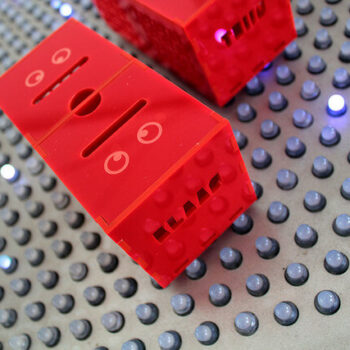 Intra απο ξύλο plywood 3mm-4mm πάχος - Pggy Bank Δύο Διαμερισμάτων 3mm Ακρυλικό Δίασταση 20x20 cm Intraeaxys-r7vmpmz7 - Image 1