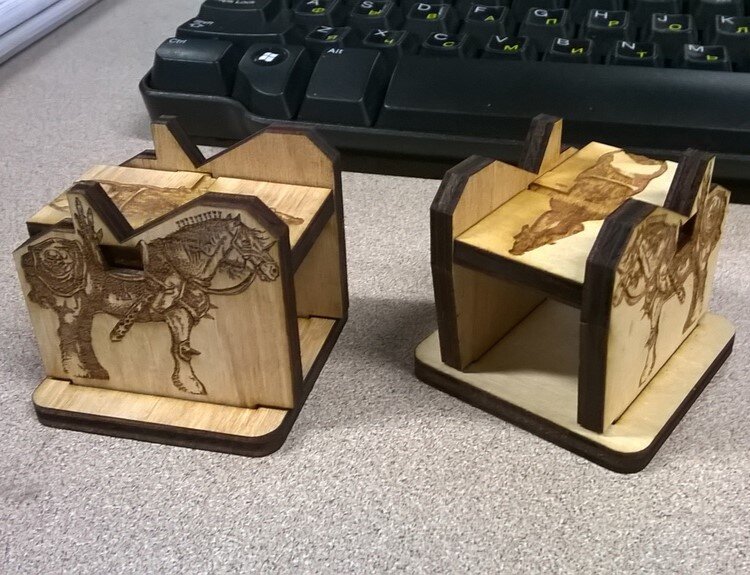 Intra απο ξύλο plywood 3mm-4mm πάχος - Μινιατούρα Warhorse Δίασταση 30x30 cm Intraeaxys-lopqzvz7