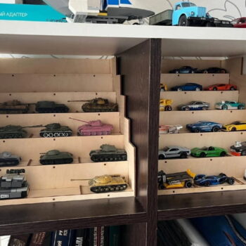 Intra απο ξύλο plywood 3mm-4mm πάχος - Ράφι ράφι οθόνης Hot Wheels Ράφι αποθήκευσης αυτοκινήτου για παιχνίδια Δίασταση 30x30 cm Intraeaxys-lopqwp57 - Image 4