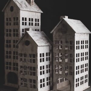 Intra απο ξύλο plywood 3mm-4mm πάχος - Πολυώροφο κτίριο σε vintage στυλ Δίασταση 30x30 cm Intraeaxys-075yx63o