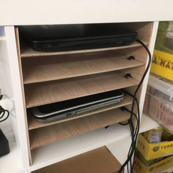 Intra απο ξύλο plywood 3mm-4mm πάχος - Φορητός υπολογιστής 6 ραφιών και βάση καλωδίων για IKEA KALLAX Δίασταση 30x30 cm Intraeaxys-ro6dy0m7 - Image 3