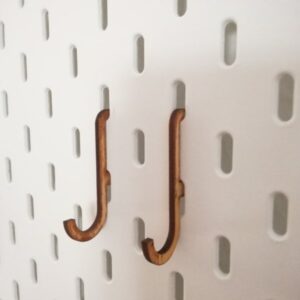 Intra απο ξύλο plywood 3mm-4mm πάχος - Hook For Ikea Skadis Pegboard Δίασταση 30x30 cm Intraeaxys-eo2yqeq1