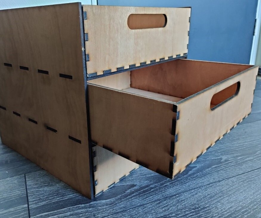 Intra απο ξύλο plywood 3mm-4mm πάχος - Συρτάρι Ikea Kallax 5mm Κόντρα πλακέ 33x33 cm  Δίασταση 30x30 cm Intraeaxys-eoxly3vo