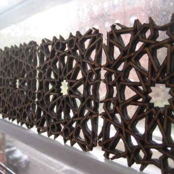 Intra απο ξύλο plywood 3mm-4mm πάχος - Διακόσμηση τοίχου με ισλαμικό σχέδιο Δίασταση 30x30 cm Intraeaxys-eo0q43w1 - Image 1