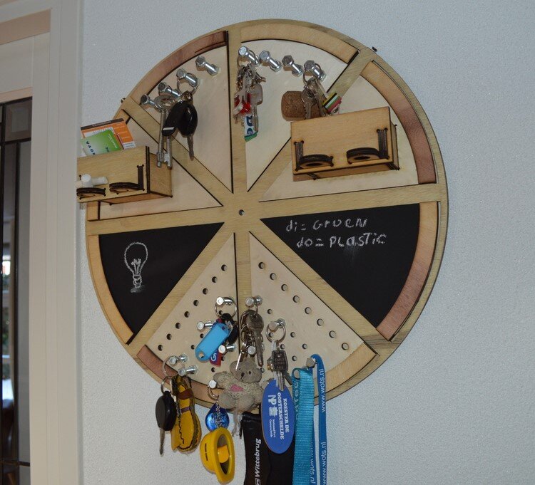 Intra απο ξύλο plywood 3mm-4mm πάχος - Επιτοίχια θήκη ιταλικής πίτσας Δίασταση 30x30 cm Intraeaxys-075y298o