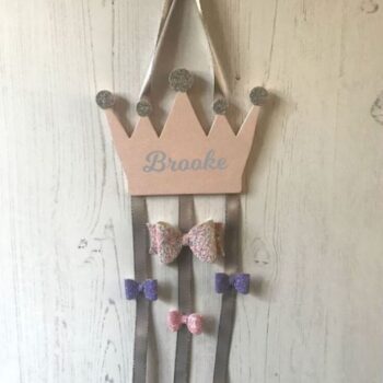 Intra απο ξύλο plywood 3mm-4mm πάχος - Hair Clip Organizer Εξατομικευμένη κρεμάστρα με φιόγκο μαλλιών Δίασταση 30x30 cm Intraeaxys-6o3yzxj7 - Image 1