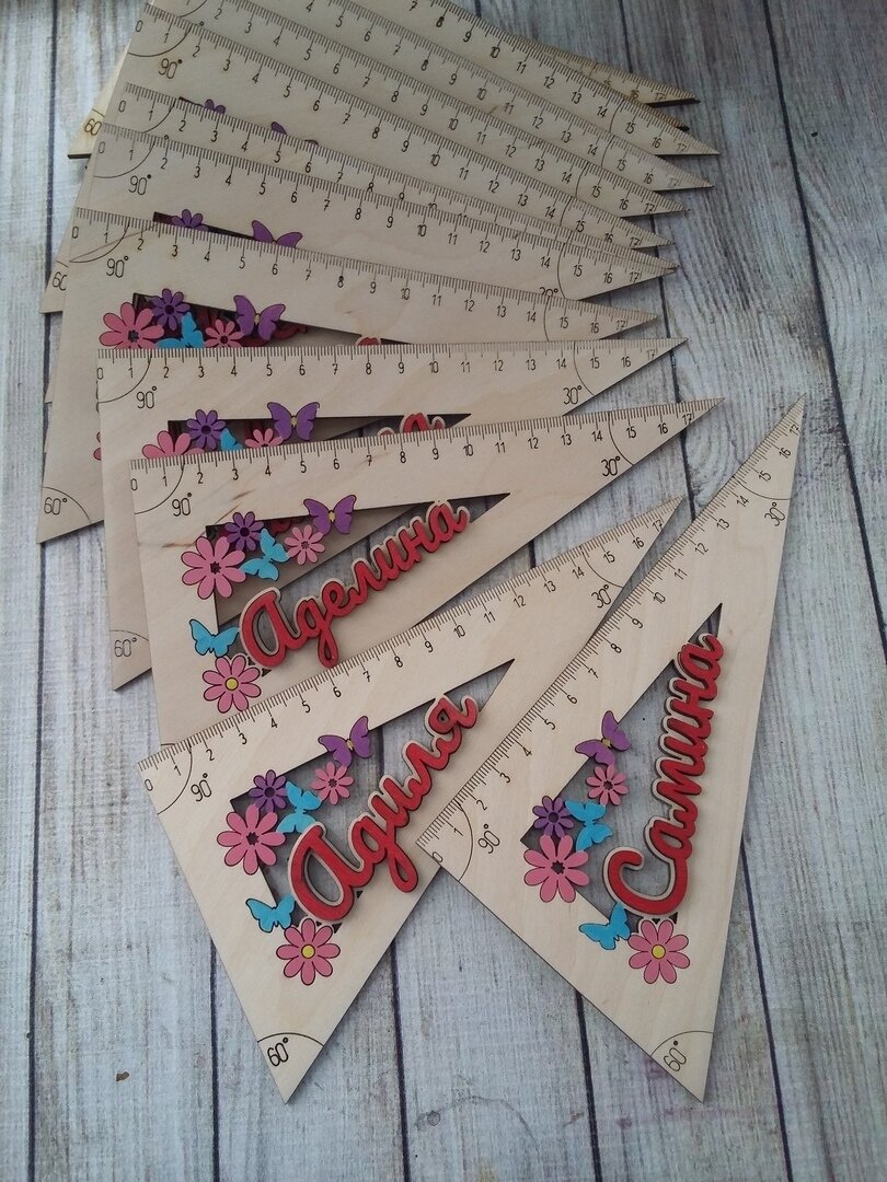 Intra απο ξύλο plywood 3mm-4mm πάχος - Ξύλινος τρίγωνος χάρακας Δίασταση 30x30 cm Intraeaxys-p7ymjlz7