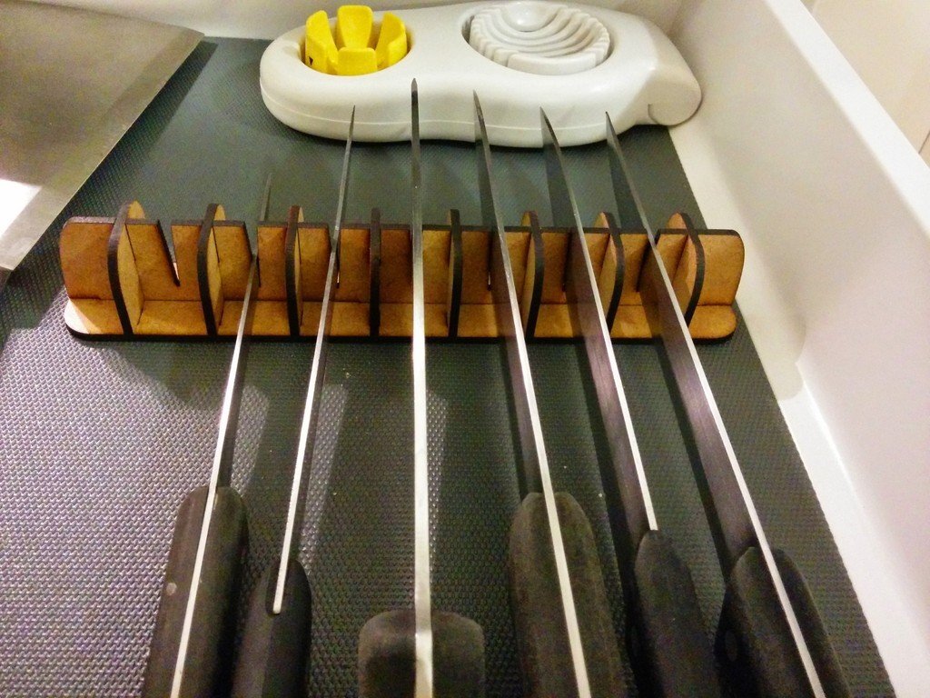 Intra απο ξύλο plywood 3mm-4mm πάχος - Υποδοχή μαχαιριού MDF 3mm Δίασταση 30x30 cm Intraeaxys-pok383d7