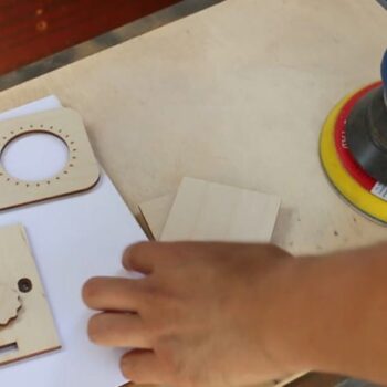 Intra απο ξύλο plywood 3mm-4mm πάχος - Λάμπα Edison με Dimmer Δίασταση 30x30 cm Intraeaxys-91jkdypo - Image 4