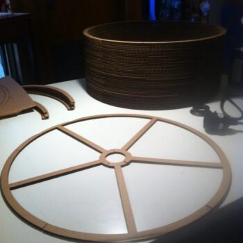 Intra απο ξύλο plywood 3mm-4mm πάχος - Λάμπα από χαρτόνι κυλίνδρου (17 ιντσών) Δίασταση 30x30 cm Intraeaxys-ro6dql27 - Image 6