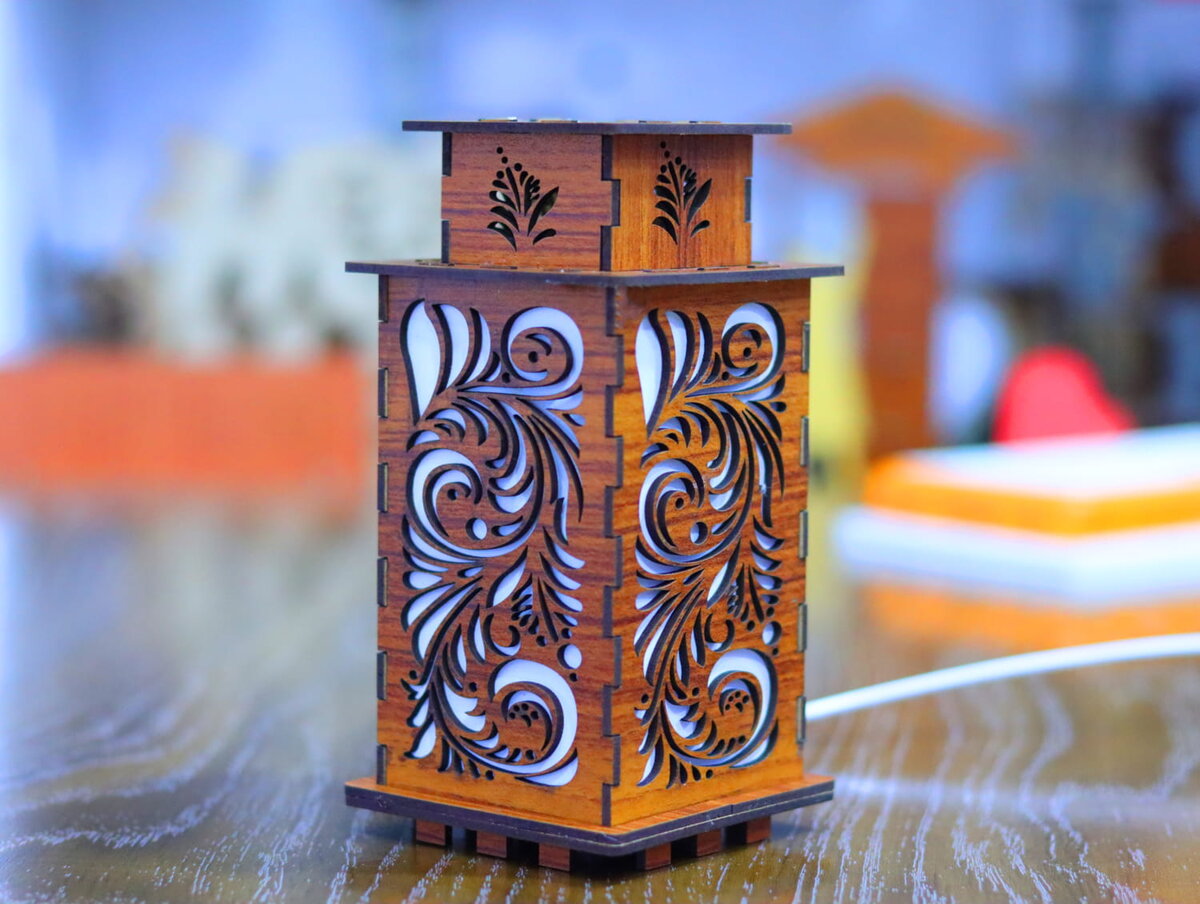 Intra απο ξύλο plywood 3mm-4mm πάχος - Φως νύχτας φαναριού Δίασταση 30x30 cm Intraeaxys-ro6ypd67