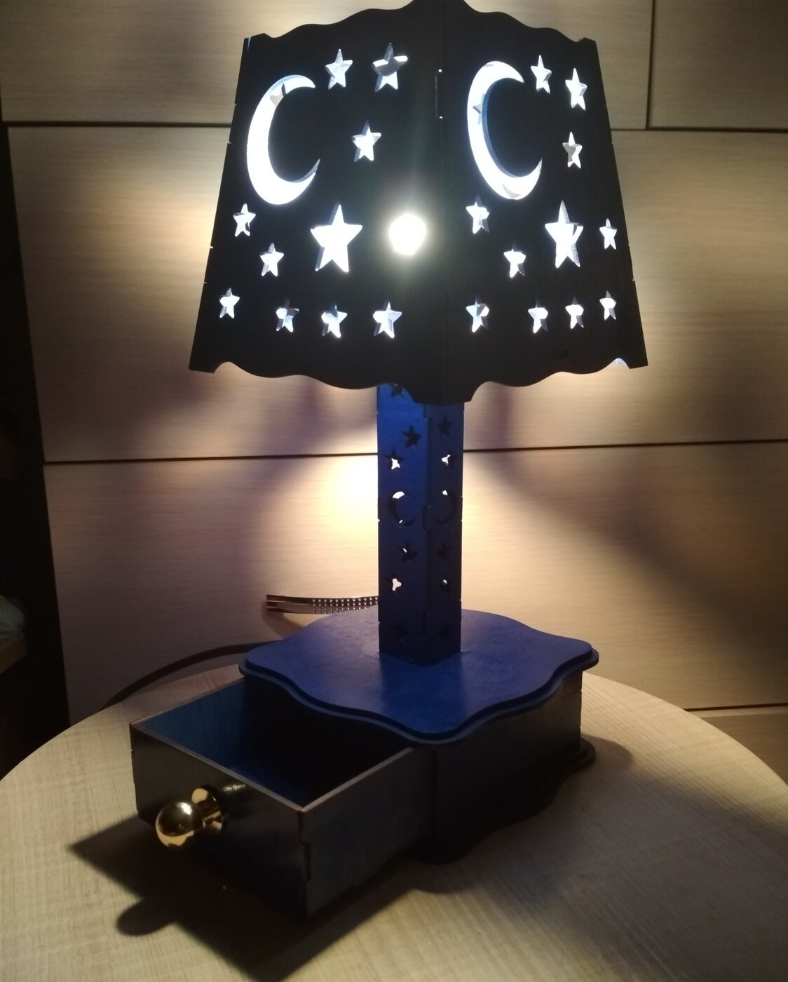 Intra απο ξύλο plywood 3mm-4mm πάχος - Ξύλινο Διακοσμητικό Φανάρι με Συρτάρι Δίασταση 30x30 cm Intraeaxys-eo4qx697