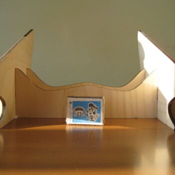 Intra απο ξύλο plywood 3mm-4mm πάχος - Σταθερή βάση φορητού υπολογιστή 4mm Δίασταση 30x30 cm Intraeaxys-6o3ymlr7 - Image 3