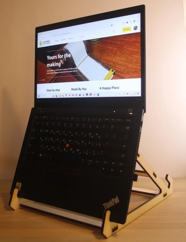 Intra απο ξύλο plywood 3mm-4mm πάχος - Βάση φορητού υπολογιστή διπλής γωνίας Δίασταση 30x30 cm Intraeaxys-voqdlqd1