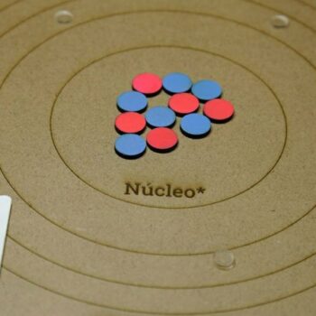 Intra απο ξύλο plywood 3mm-4mm πάχος - Δημιουργήστε το μοντέλο ατόμου σας Δίασταση 30x30 cm Intraeaxys-91jkdd5o - Image 4